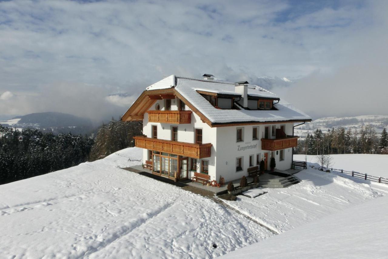 Zangerlechnhof Apartment Brunico Luaran gambar