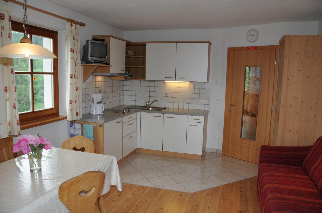 Zangerlechnhof Apartment Brunico Luaran gambar